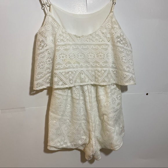 Aeropostale white lace romper (xs) - Picture 4 of 7